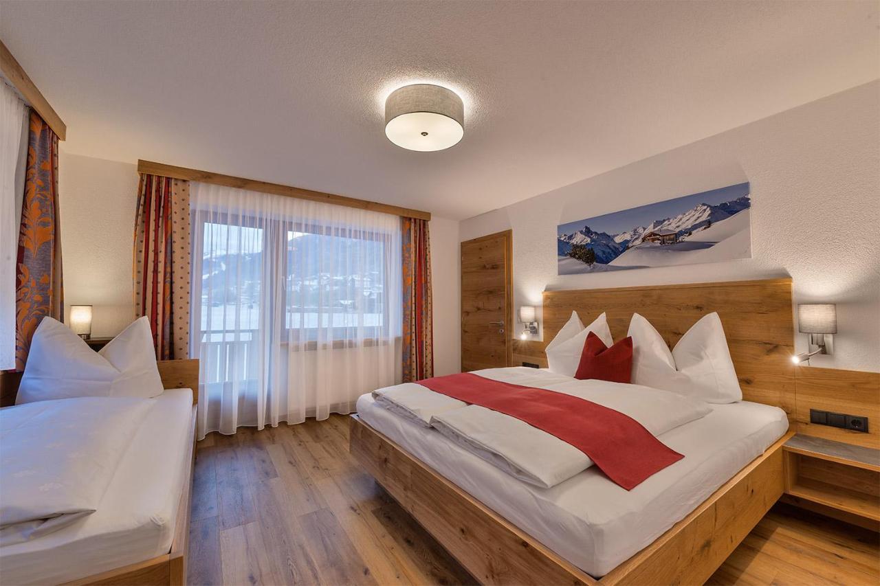 Alpenrose Appartements Burger Evelin 장크트안톤암아를베르크 외부 사진