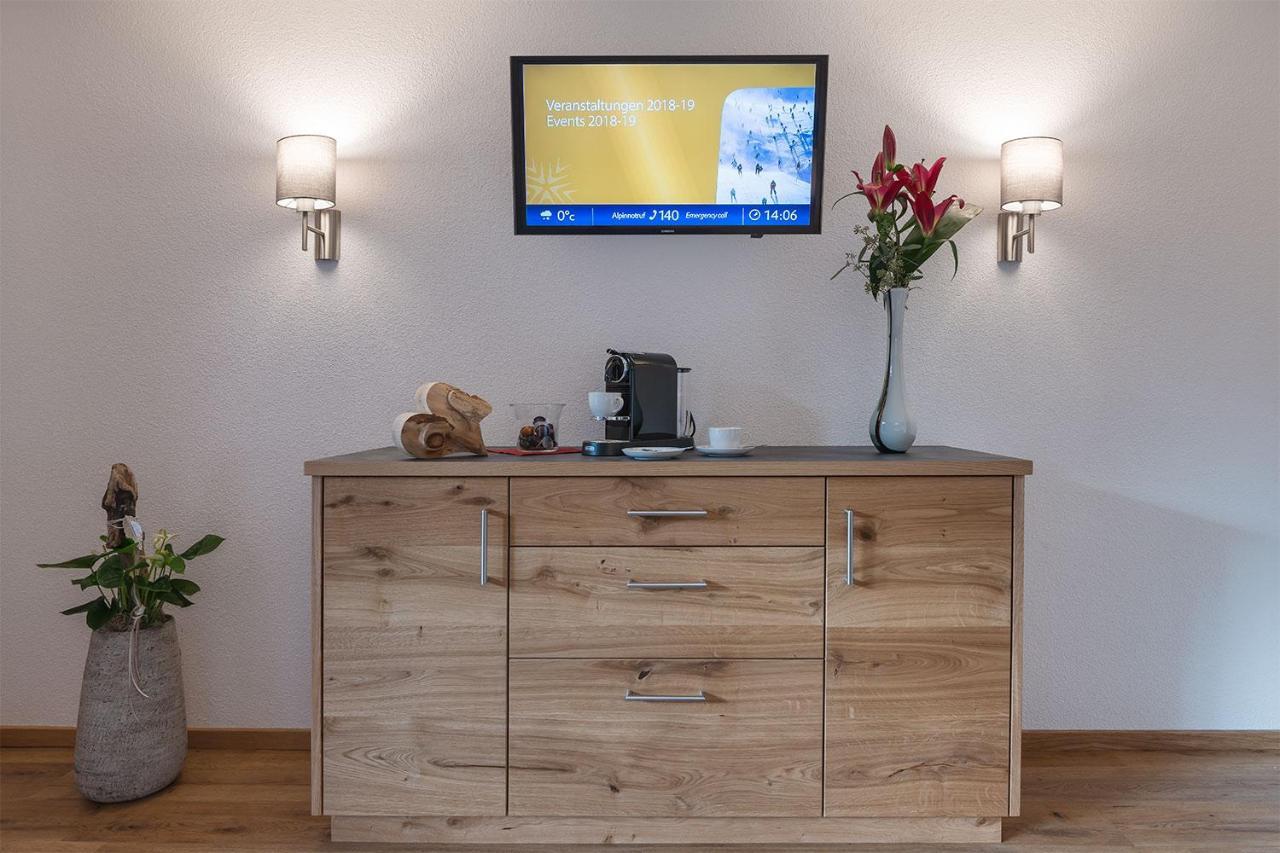 Alpenrose Appartements Burger Evelin 장크트안톤암아를베르크 외부 사진