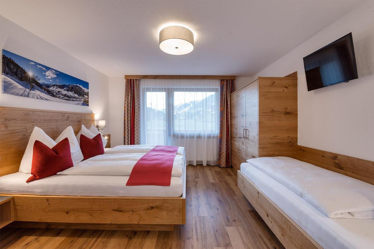 Alpenrose Appartements Burger Evelin 장크트안톤암아를베르크 외부 사진